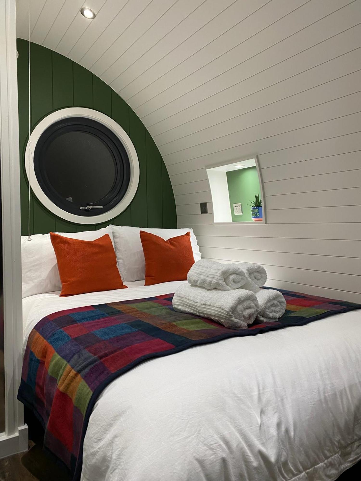 Готель Luxury Glamping In North Yorkshire National Park & Coastal Area Скарборо Екстер'єр фото