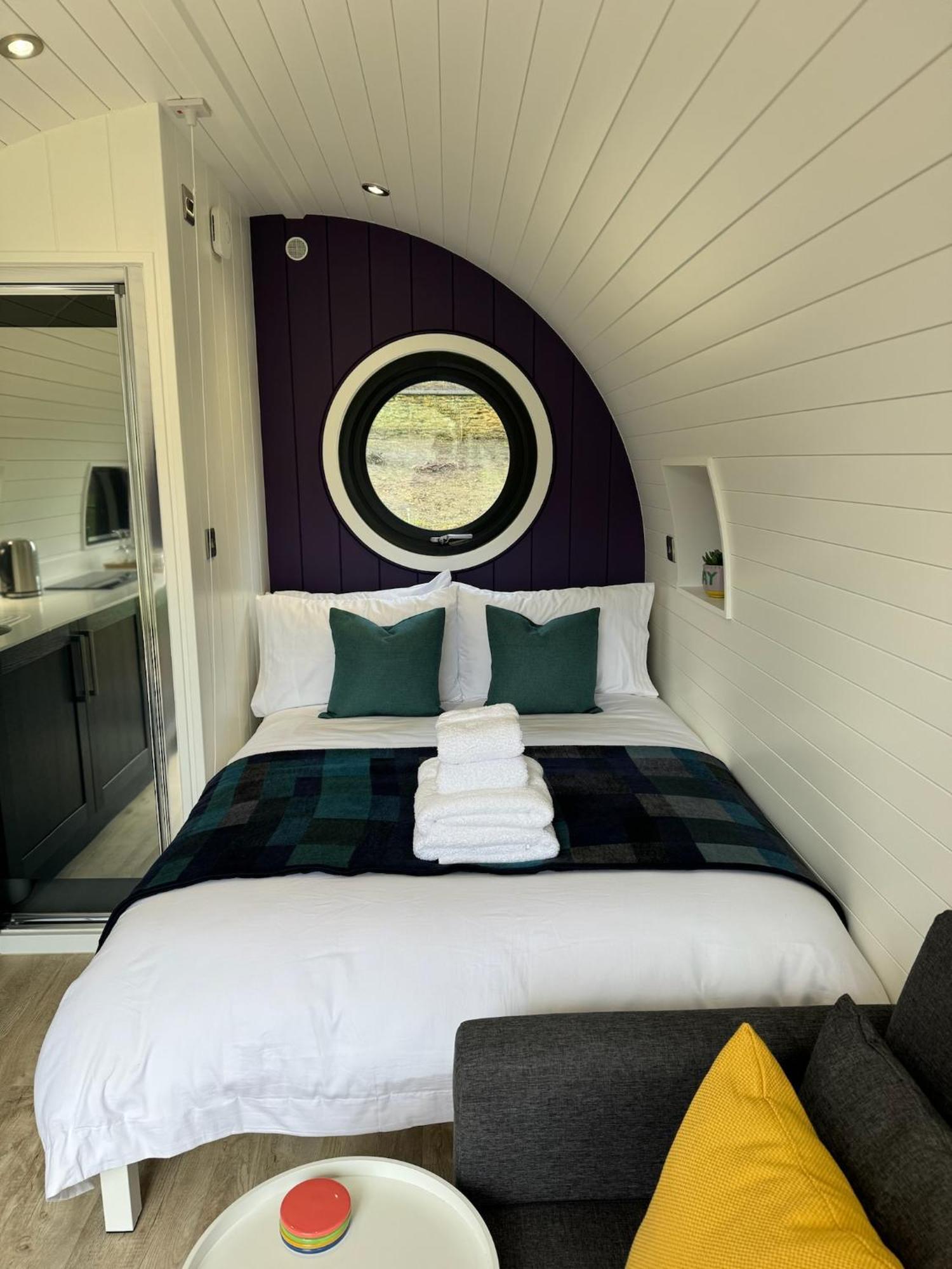 Готель Luxury Glamping In North Yorkshire National Park & Coastal Area Скарборо Екстер'єр фото